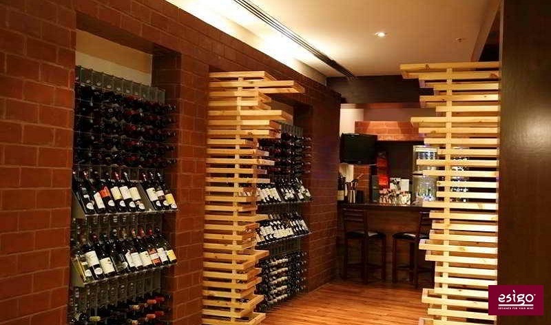 Esigo - how to store wine bottles in a wine bar